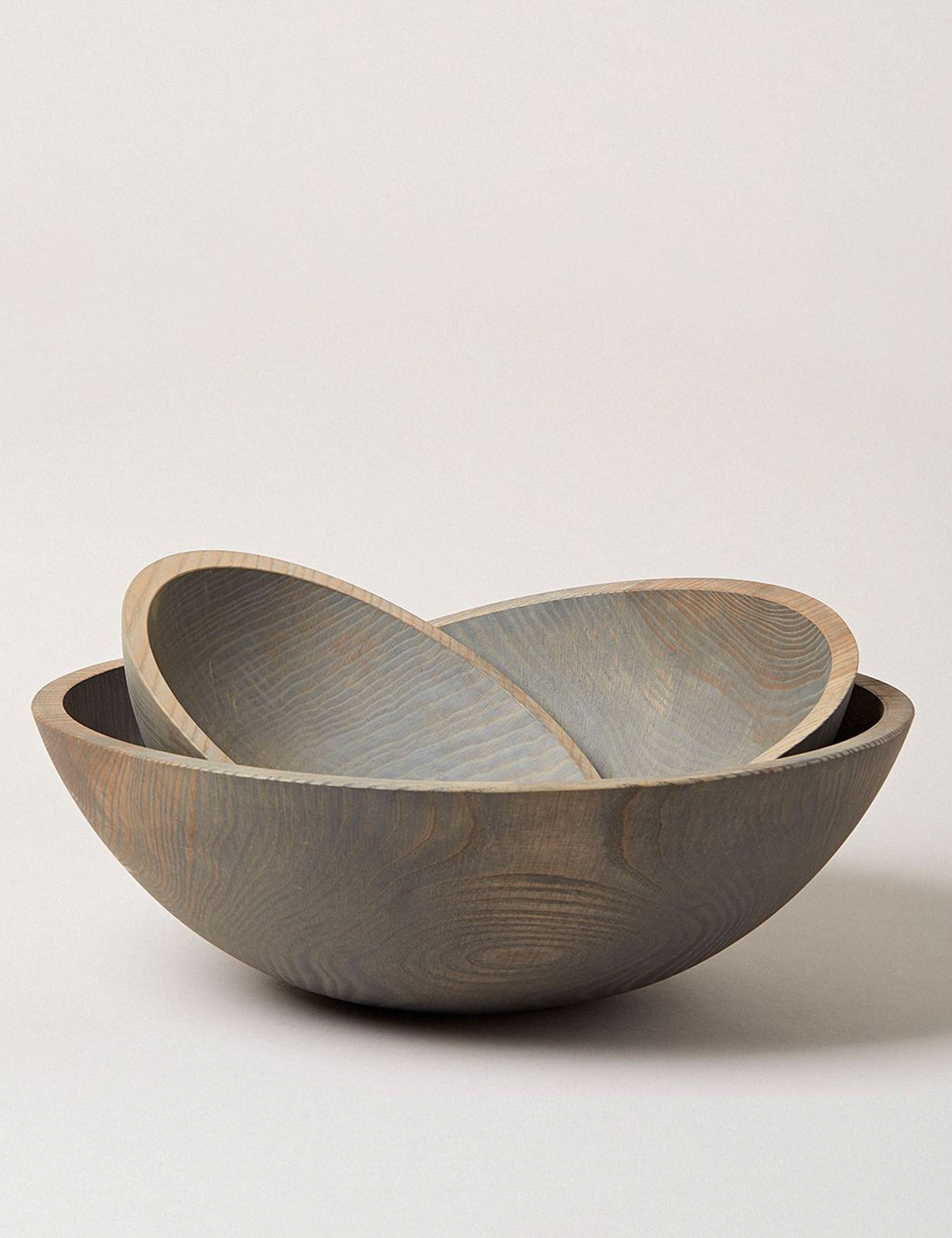 GREY CRAFTED WOODEN BOWLS