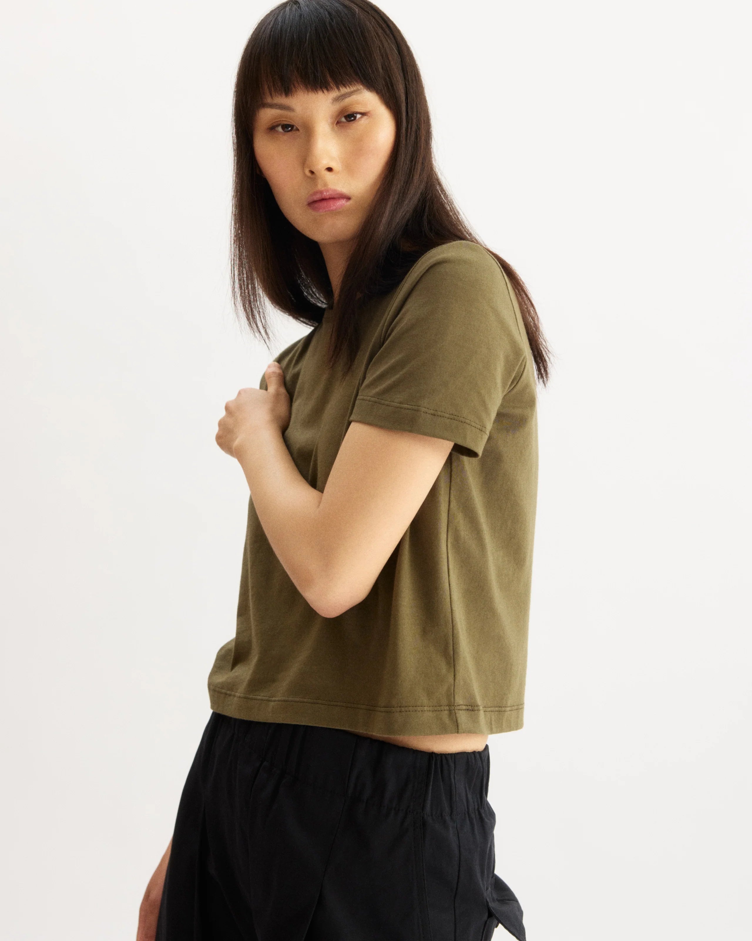WILLOW SHORT SLEEVE TEE IN OLIVE