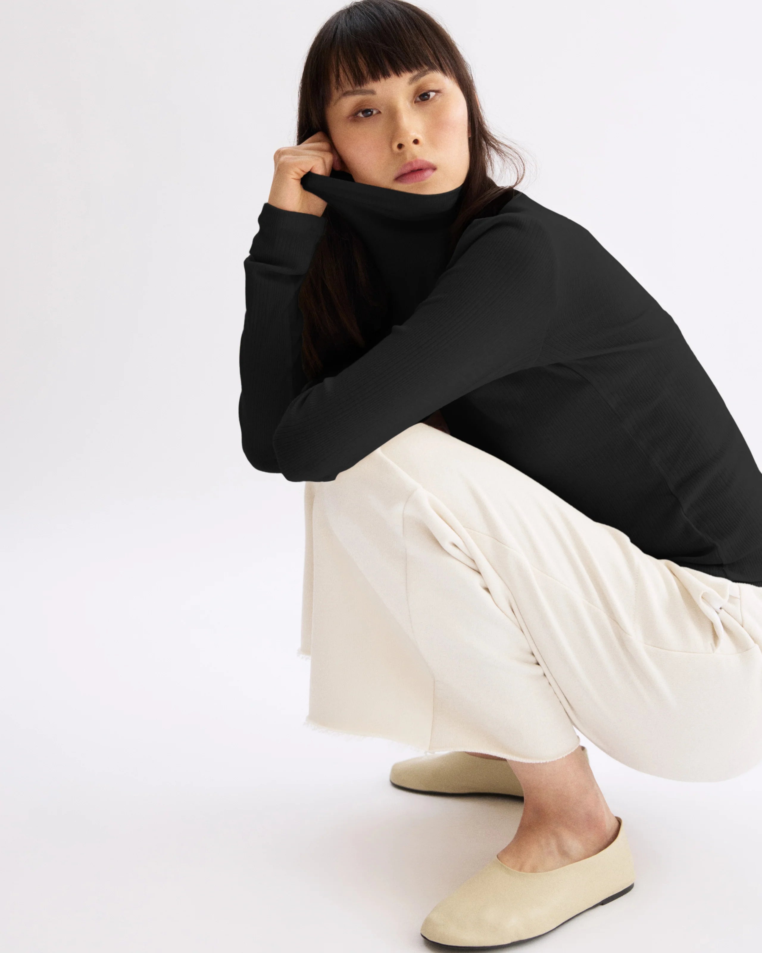 CLINTON LONG SLEEVE TURTLENECK IN BLACK
