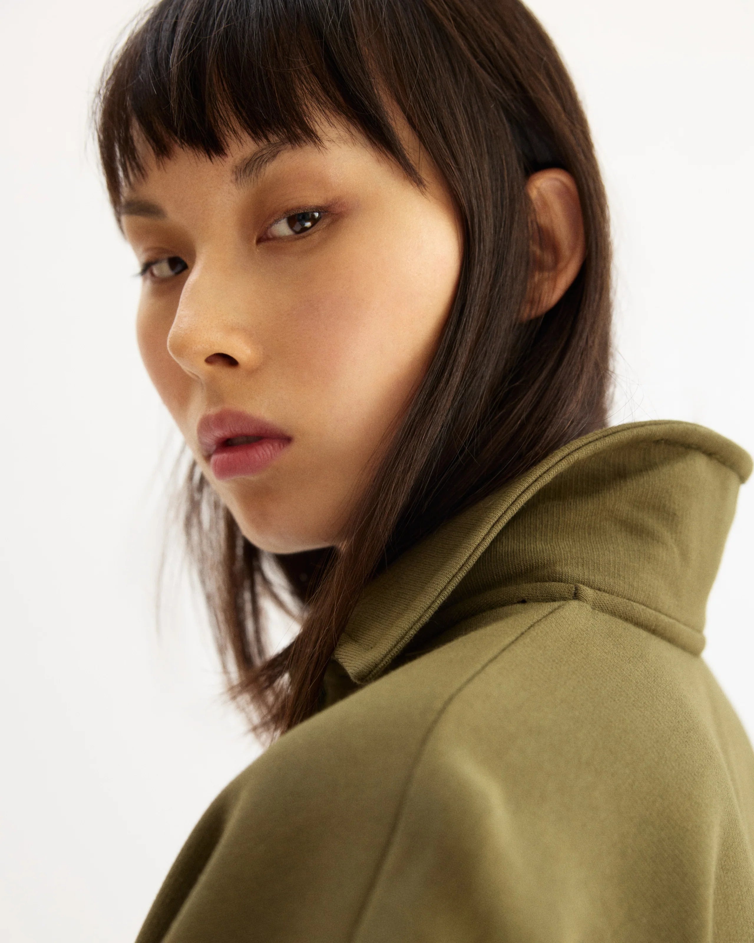 ELLIOT POLO PULLOVER IN OLIVE