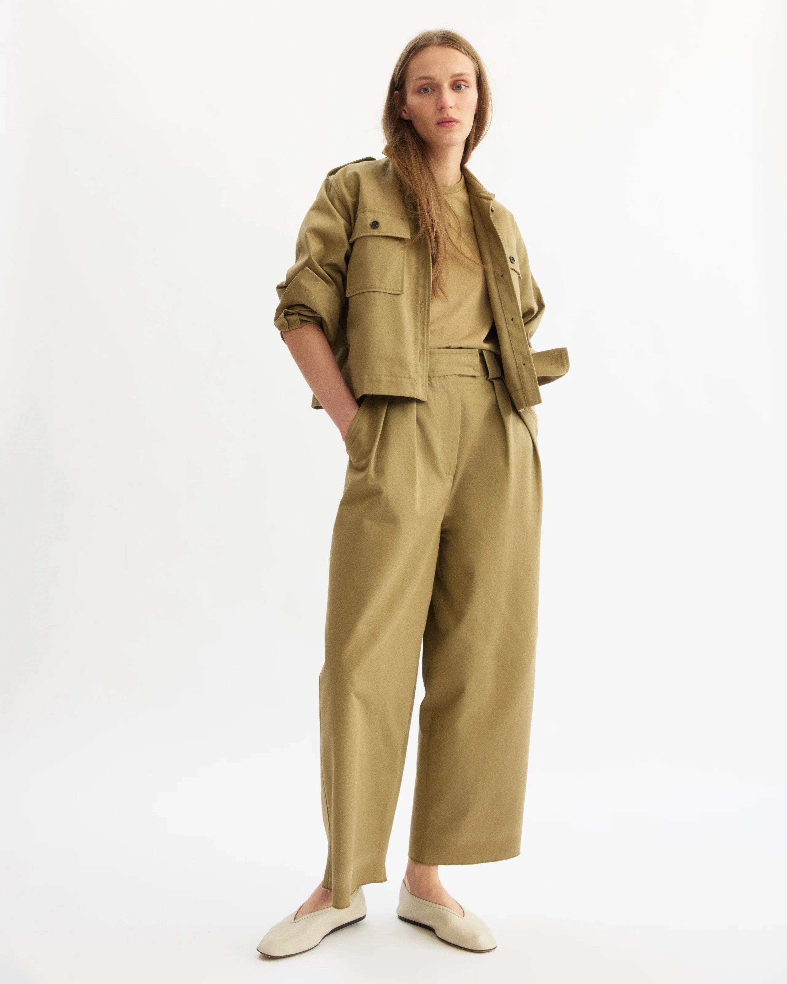 HENRY SHORT SHIRT JACKET IN KHAKI