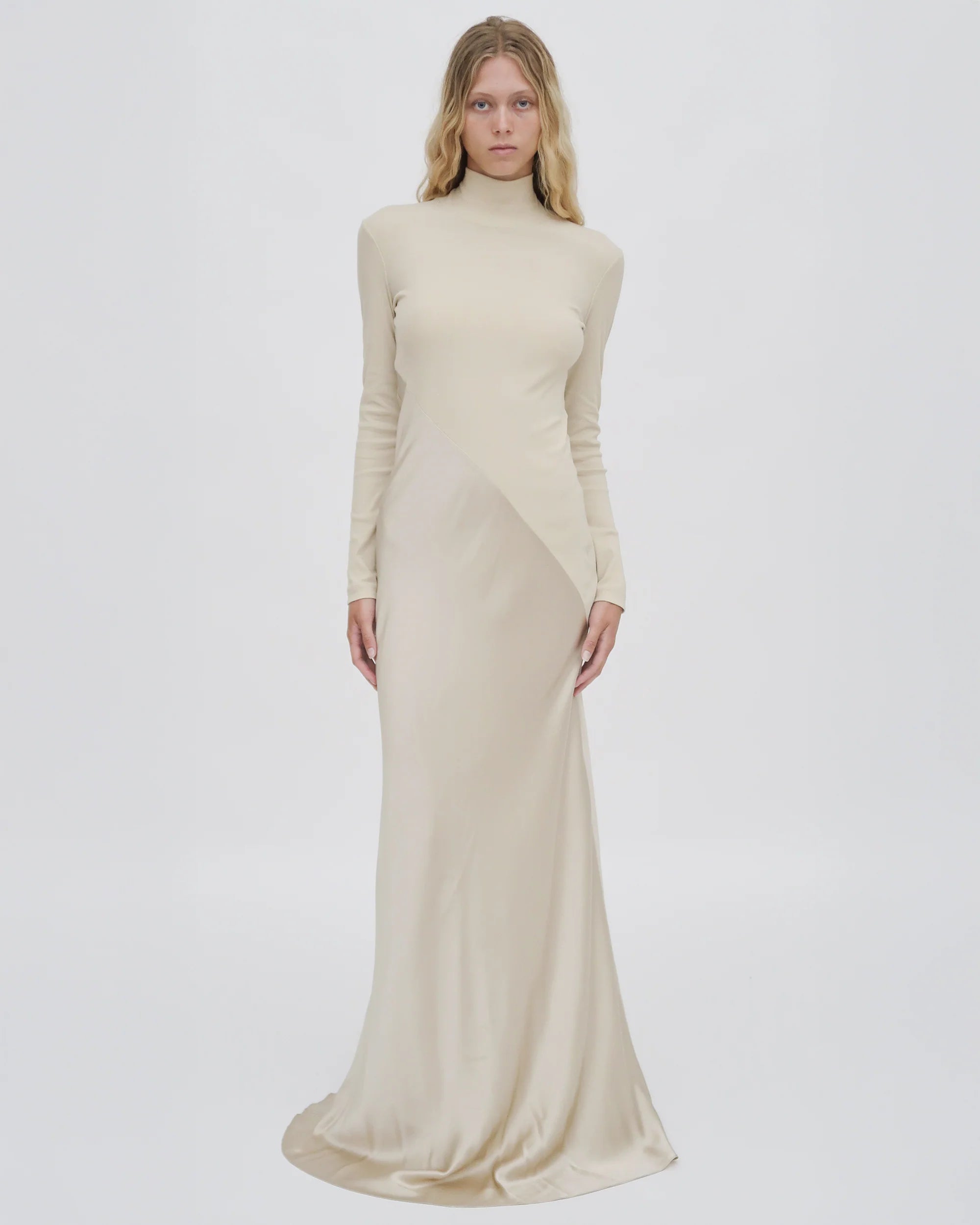 BIAS TURTLENECK COMBO MAXI DRESS CHAMPAGNE