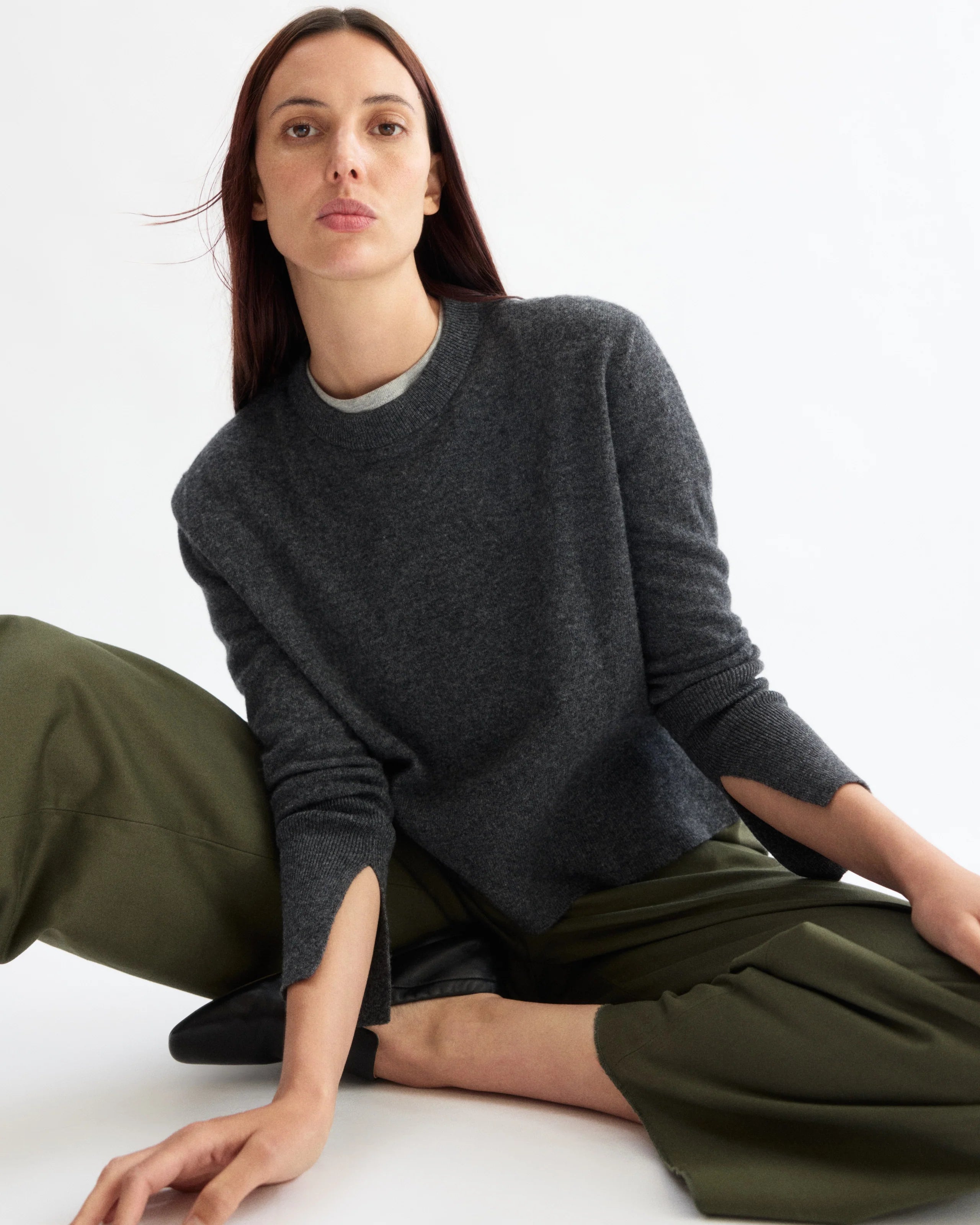 WARREN CLASSIC CREWNECK IN HEATHER GREY