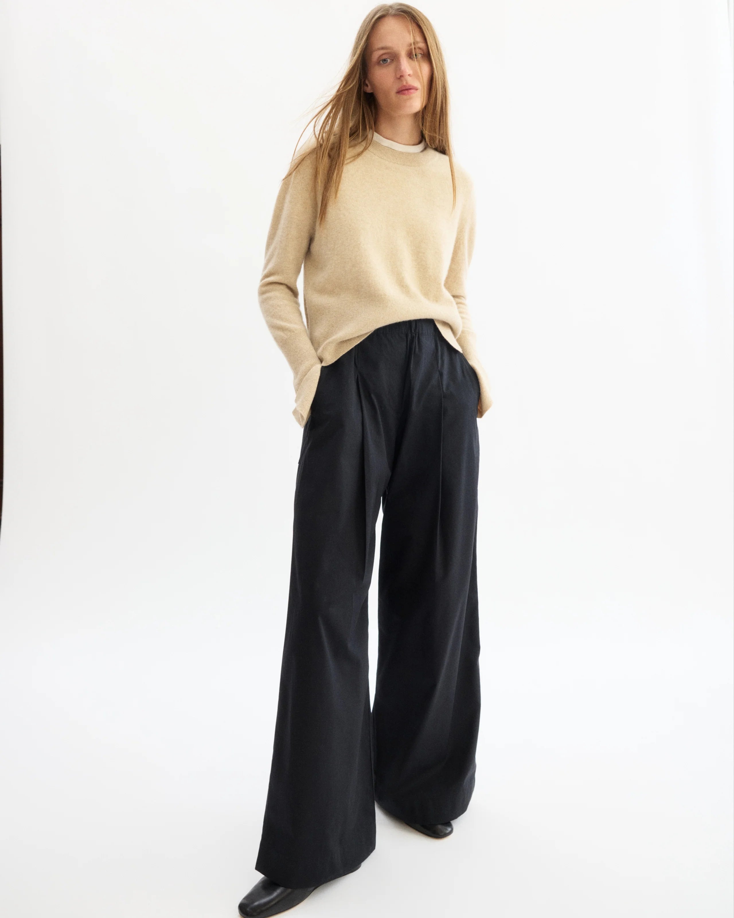 WARREN CLASSIC CREWNECK IN OATMEAL