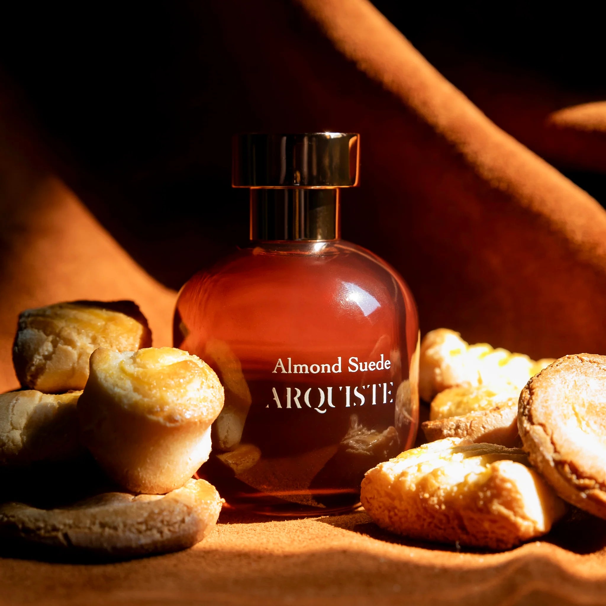 ALMOND SUEDE EAU DE PARFUM