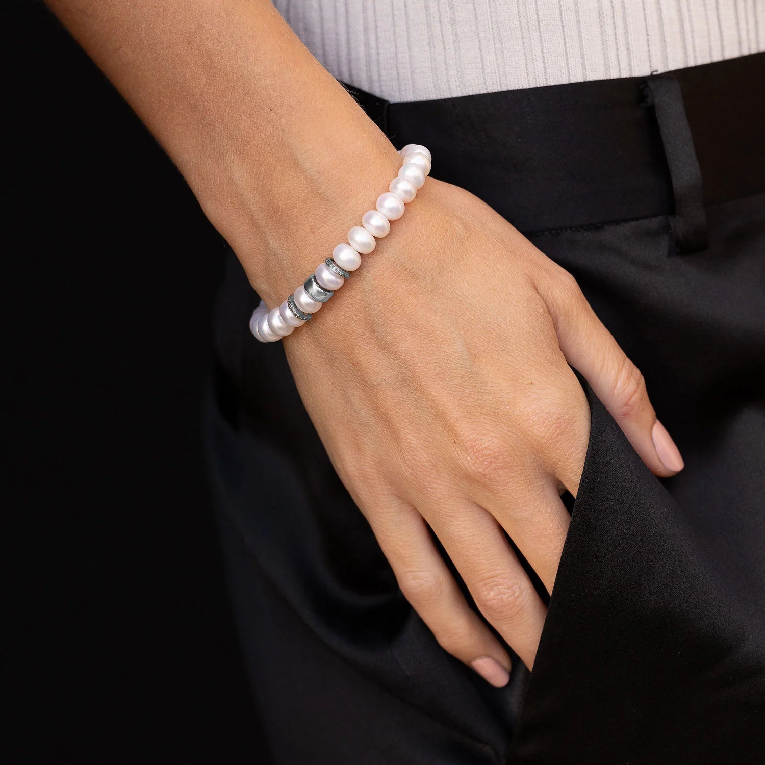 PEARL BRACELET WITH DIAMOND AND SILVER RONDELLES - 8MM