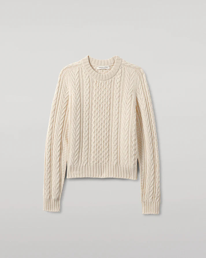 ROUND NECK CROPPED ARAN CABLE SWEATER CHAMPAGNE