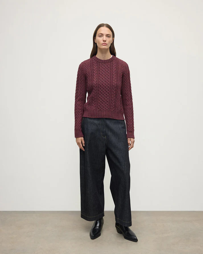 ROUND NECK CROPPED ARAN CABLE SWEATER DAMSON