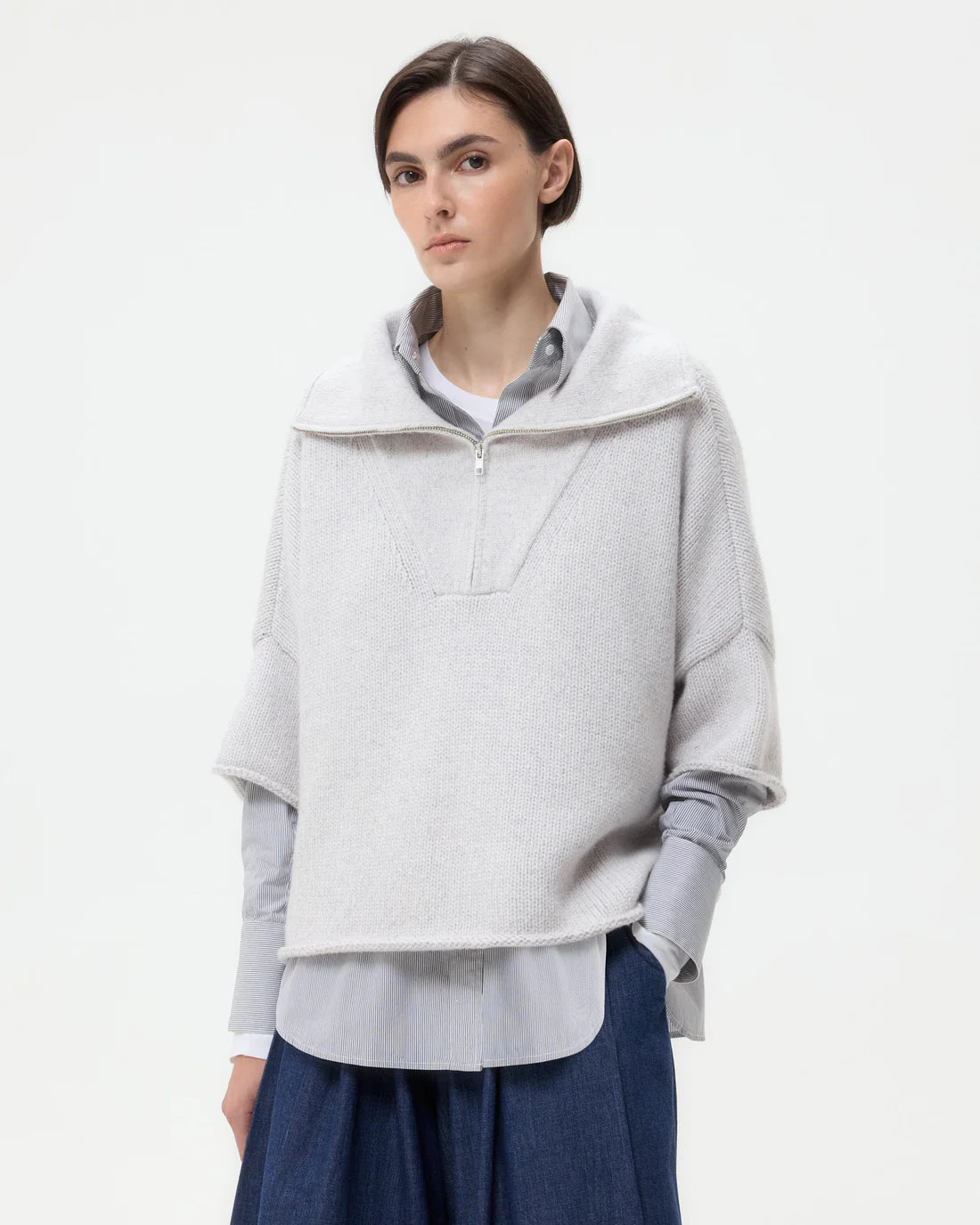 IN THE MORNING LIGHT HEATHER GREY