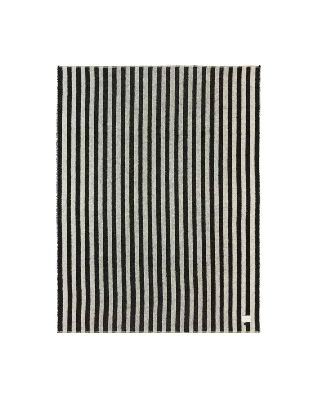 STILLS HEIRLOOM BLANKET BLACK/IVORY STRIPE