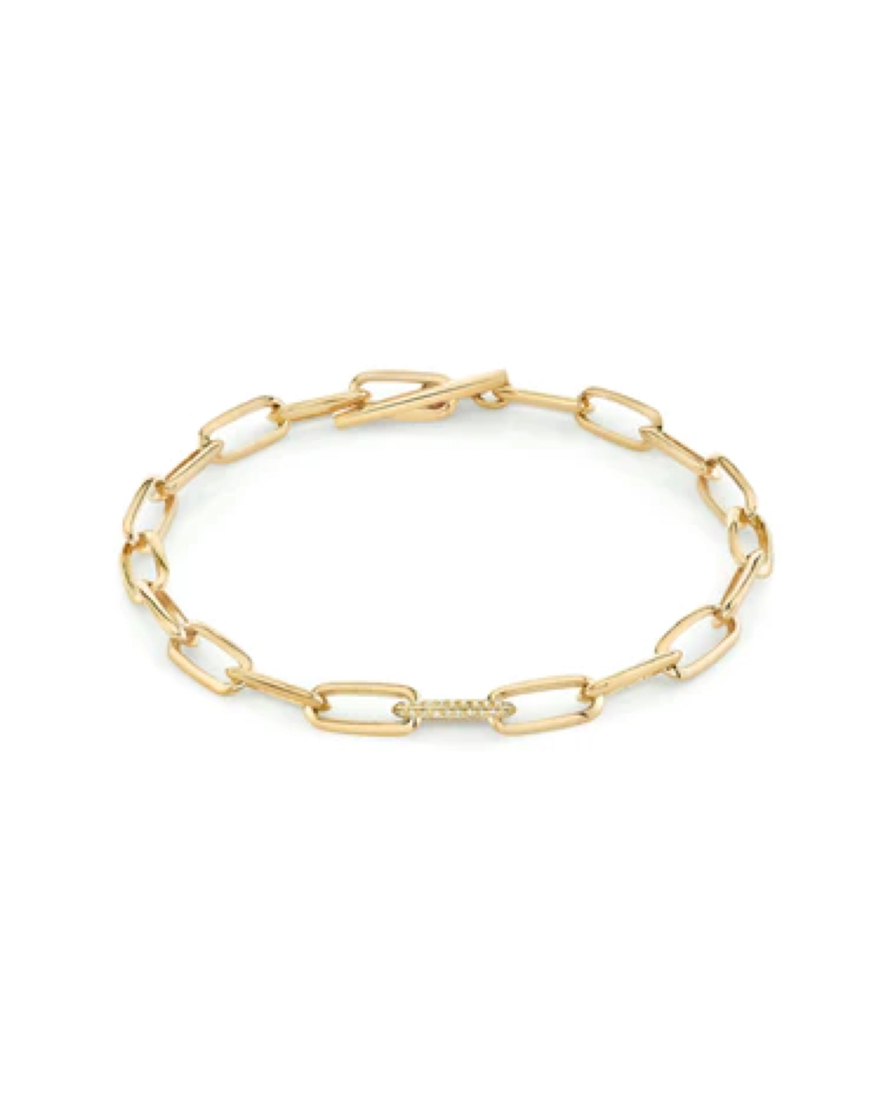 KNIFE EDGE OVAL LINK CHAIN BRACELET WITH SINGLE PAVE LINK