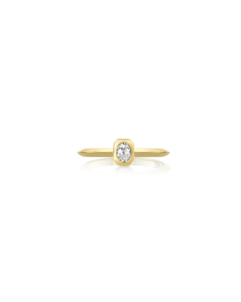 KNIFE EDGE RING WITH BEZEL SET OVAL WHITE DIAMOND