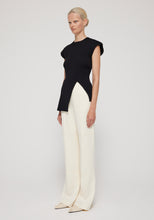Load image into Gallery viewer, ASYMMETRIC SLEEVELESS KNITTED TOP IN BLACK