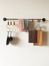 Load image into Gallery viewer, ELLINGTON POT RACK - 36&quot;
