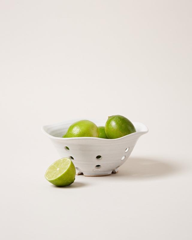 WINDROW BERRY BOWL