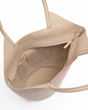 Load image into Gallery viewer, GARDEN TOTE - BEIGE