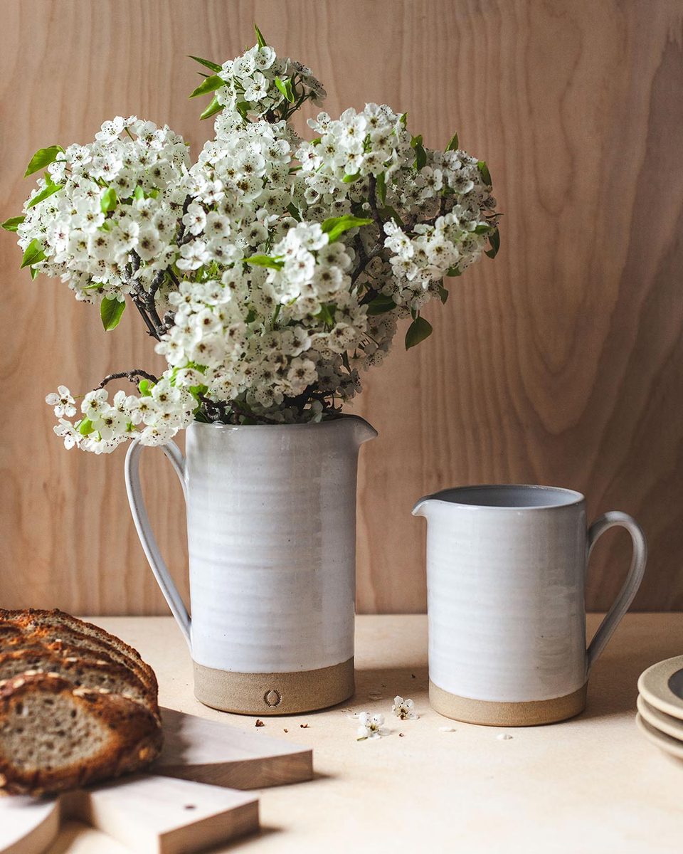 SILO PITCHER